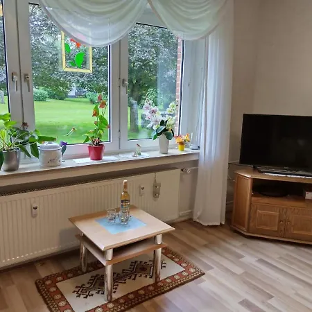 Apartment Quiet Rustic 70qm South Full Furniture Near Ubahn Bus Duisburg